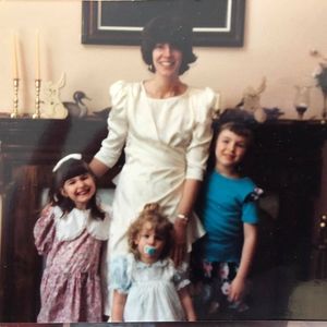 Meet your Posher, Debra